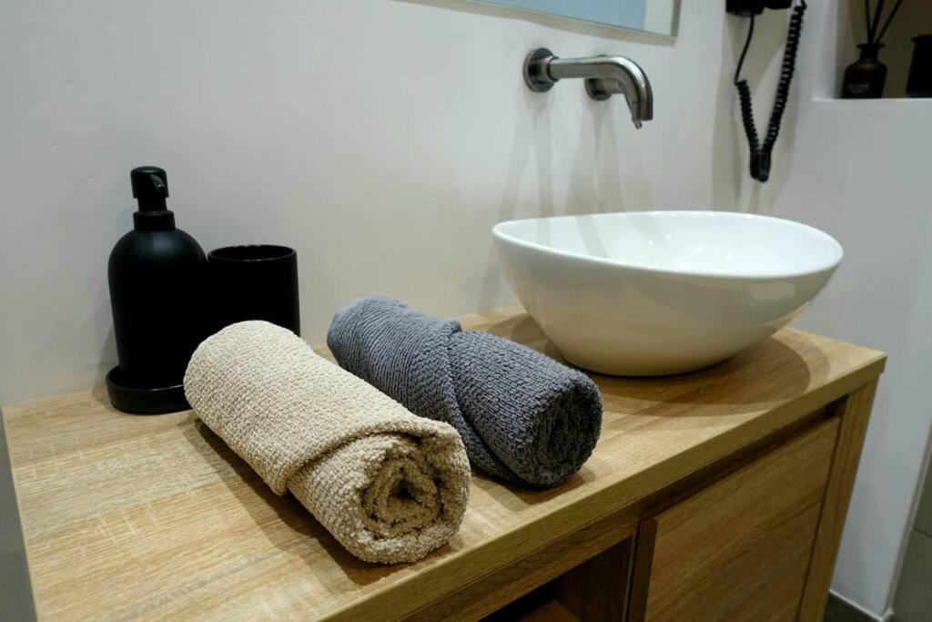 Stylish City-Centre Apartment With Balcony Liverpool Dış mekan fotoğraf