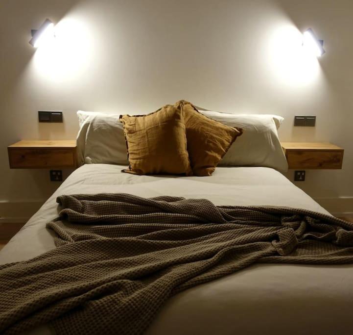 Stylish City-Centre Apartment With Balcony Liverpool Dış mekan fotoğraf